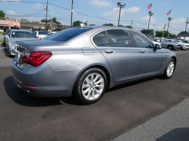 Bmw 740i 2014